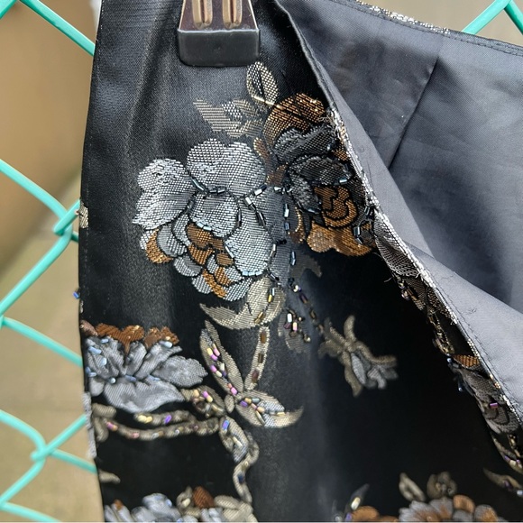 Cache Embellished Metallic Brocade Floral Pants 4 - Picture 5 of 15